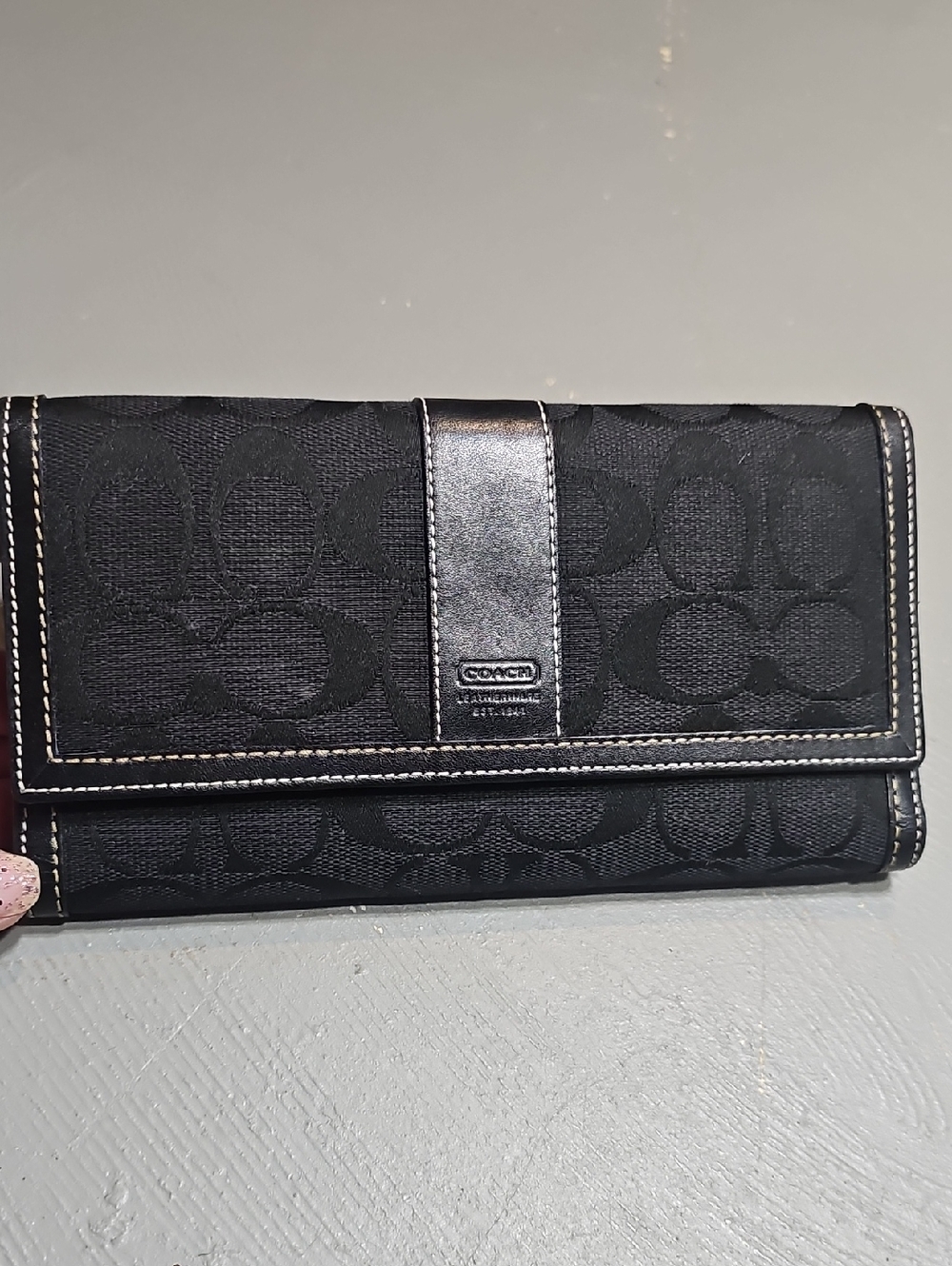 Coach VTG Blk. Signature Jacquard Canvas & Leather Trifold Wallet With Checkbook - Picture 1 of 12